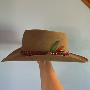 Akubra Pure Fur Felt Snowy River 1010